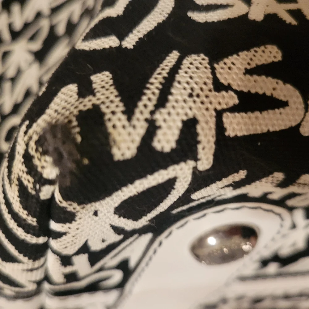 Samantha Thavasa Canvas Graffiti Tote EUC Modern Goth‎ Punk